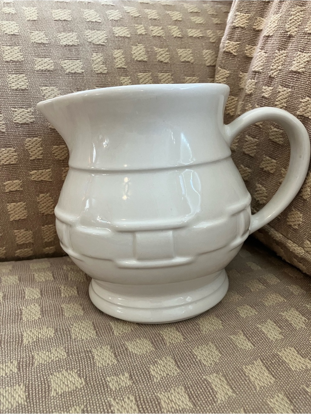 Vintage Longaberger Pottery pitcher Ivory Woven Traditions pattern 5.5” tall